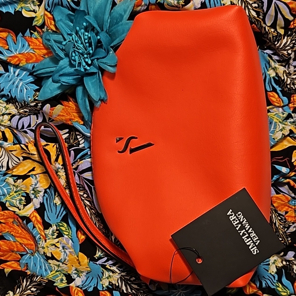 NWT Simply Vera Orange Wristlet